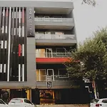 Townhouse Dilshad Garden Near Dilshad Garden Metro Station