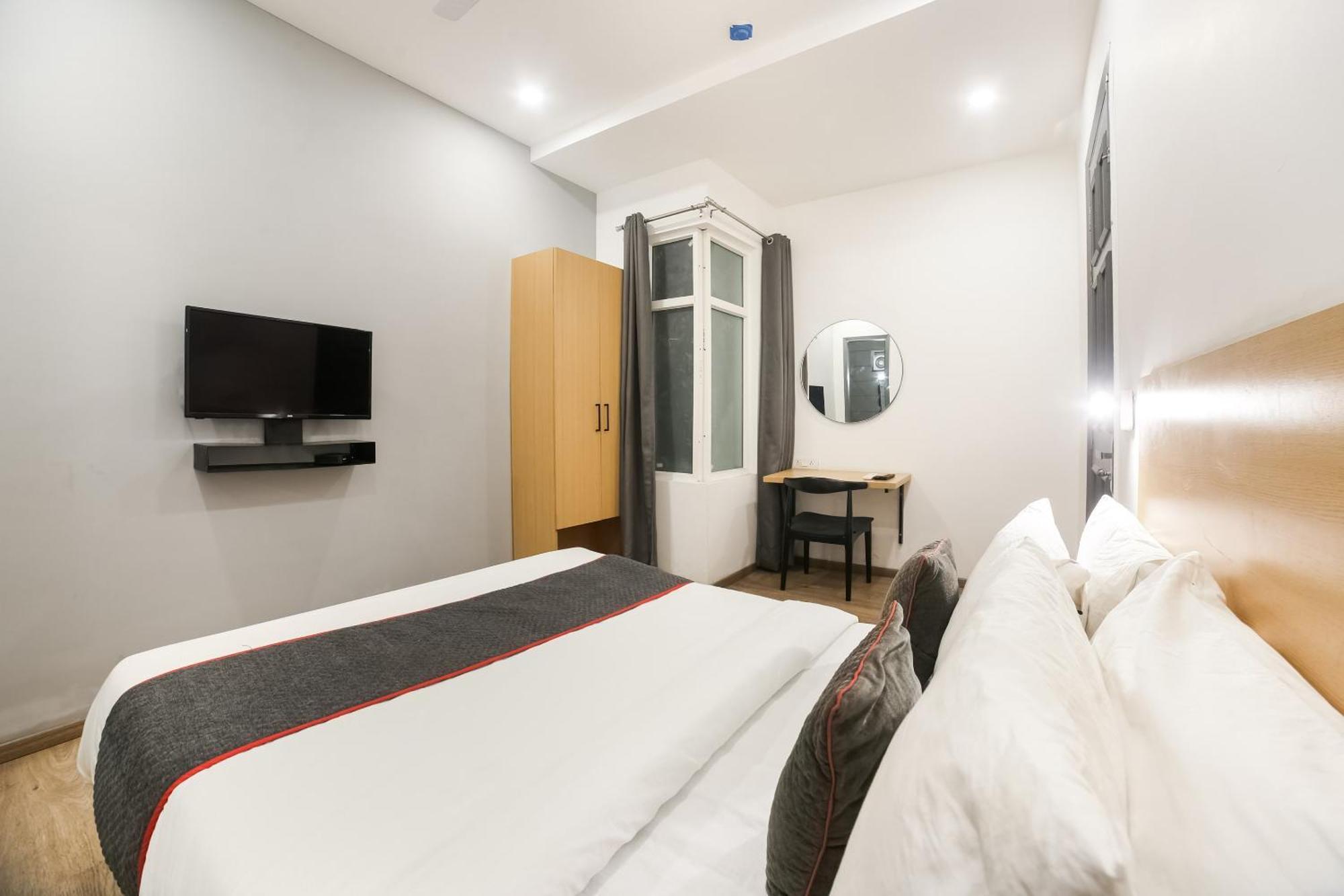 Townhouse Dilshad Garden Near Dilshad Garden Metro Station New Delhi